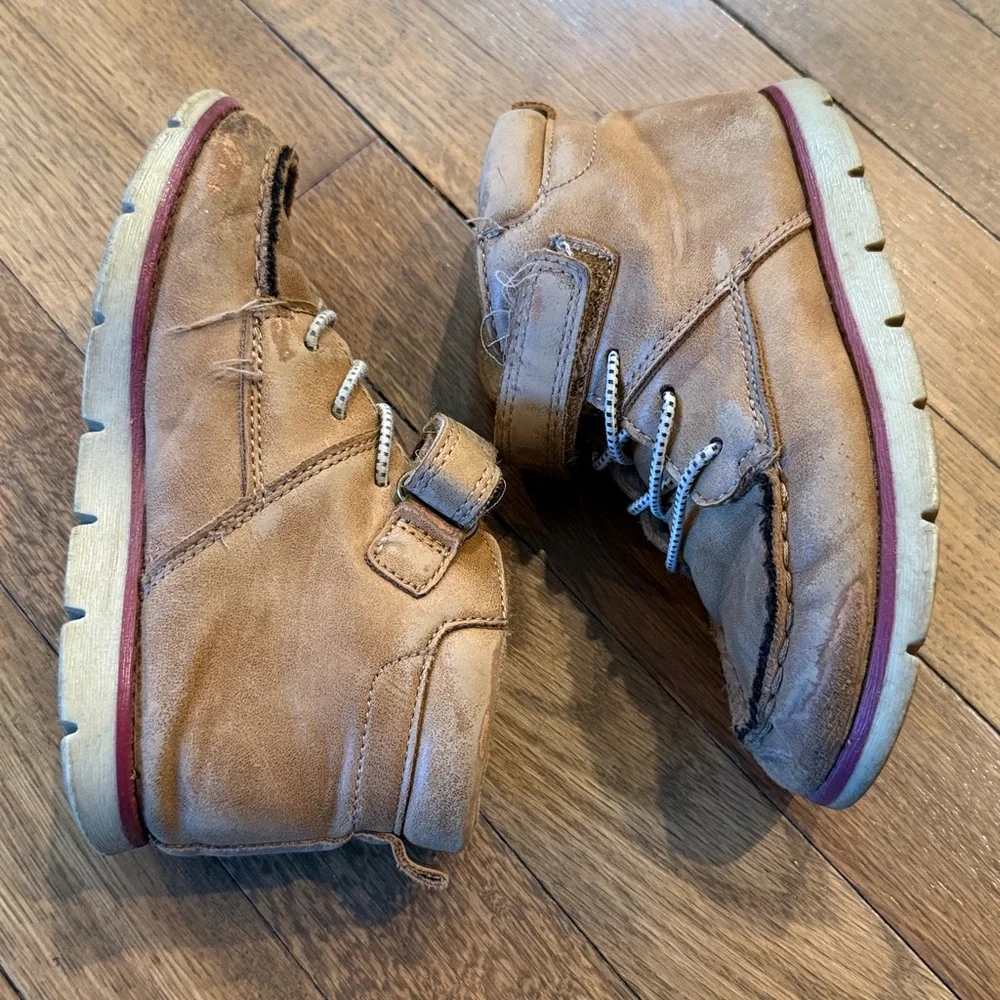 OshKosh B'gosh | Soft Boots with Velcro Strap for Little Boys